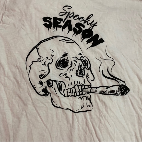 💲SPOOKY TEE - Picture 2 of 3